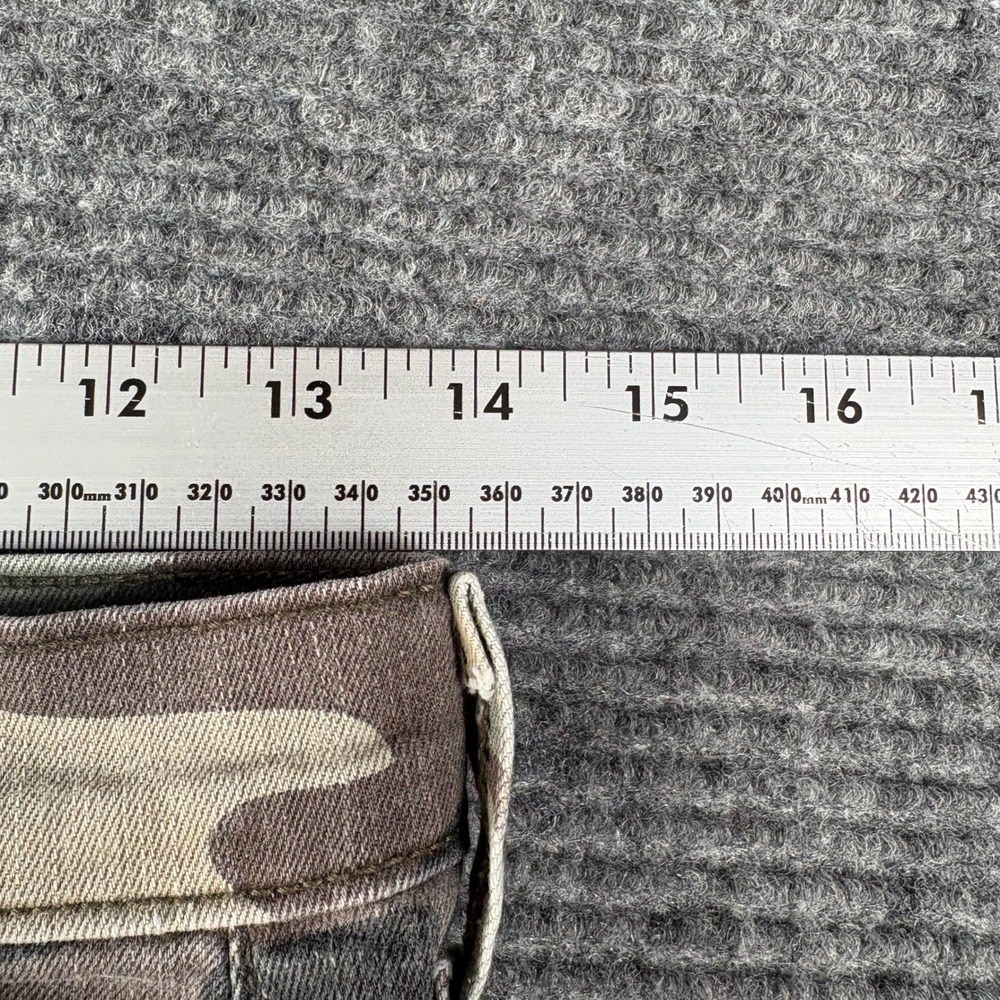GJG Denim Camo Distressed Ripped Skinny Jeans Size 3 PS-1000 Made in USA - Picture 5 of 6